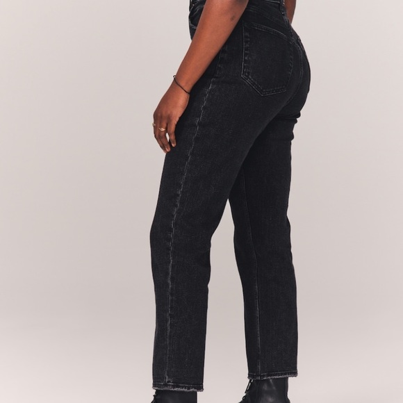 Abercrombie & Fitch Ultra High Rise Ankle Straight Jeans 28 / 6 - Picture 6 of 7